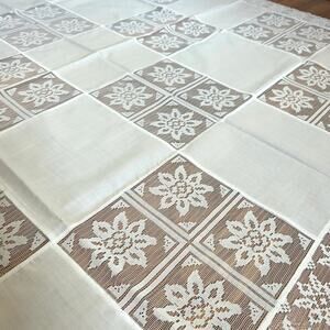Vintage White Lace  Square Tablecloth Floral Design 43" x 43